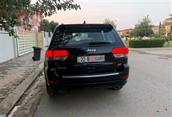 جیپ گراند شیرۆکی